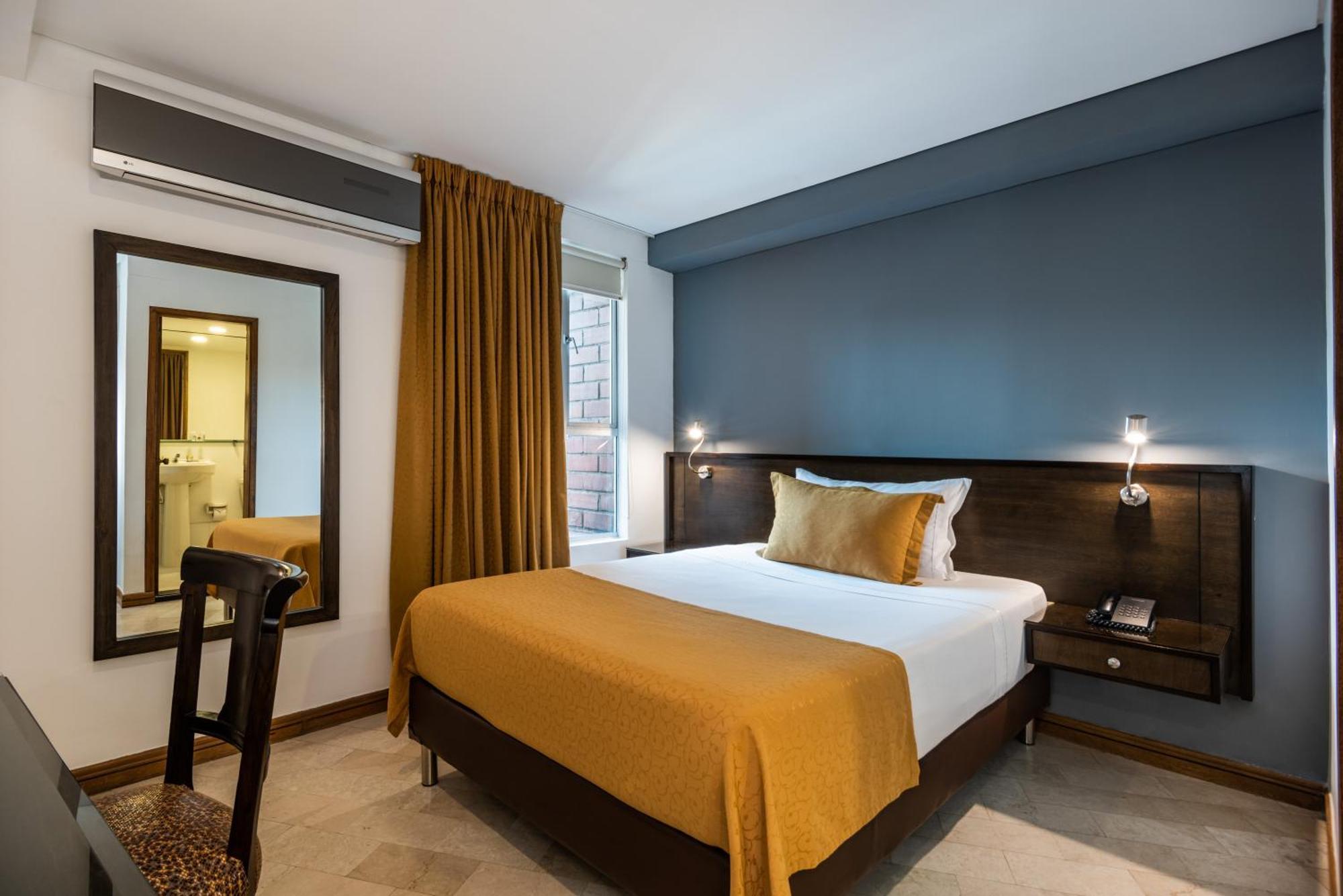 Hotel Egina Medellín Kültér fotó